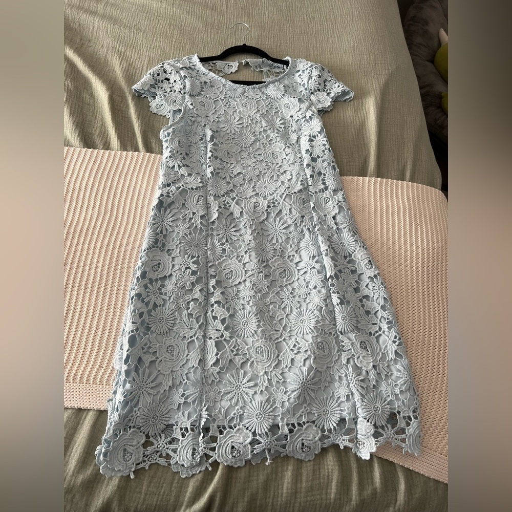 Romance Language Backless Lace Dress